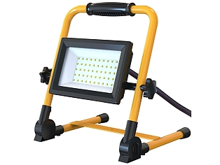 LED - ARBEITSLEUCHTE 50 W M. KLAPPGESTEL