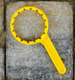 Öffner für 25 L Kanister